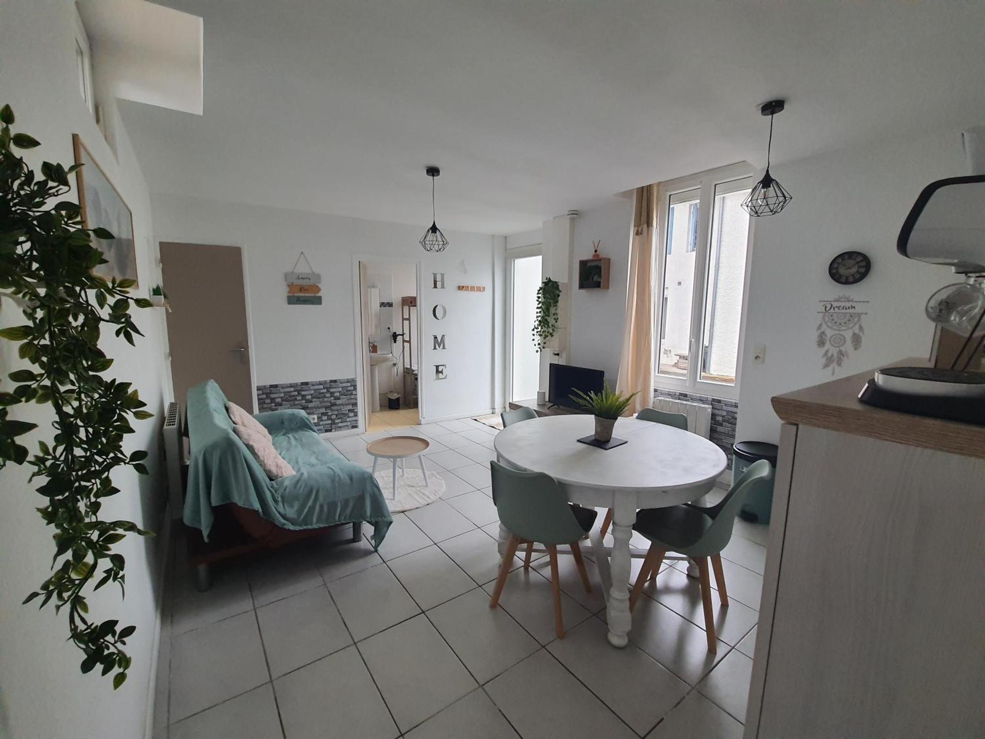 Maisonnette Abj Anneyron Екстериор снимка